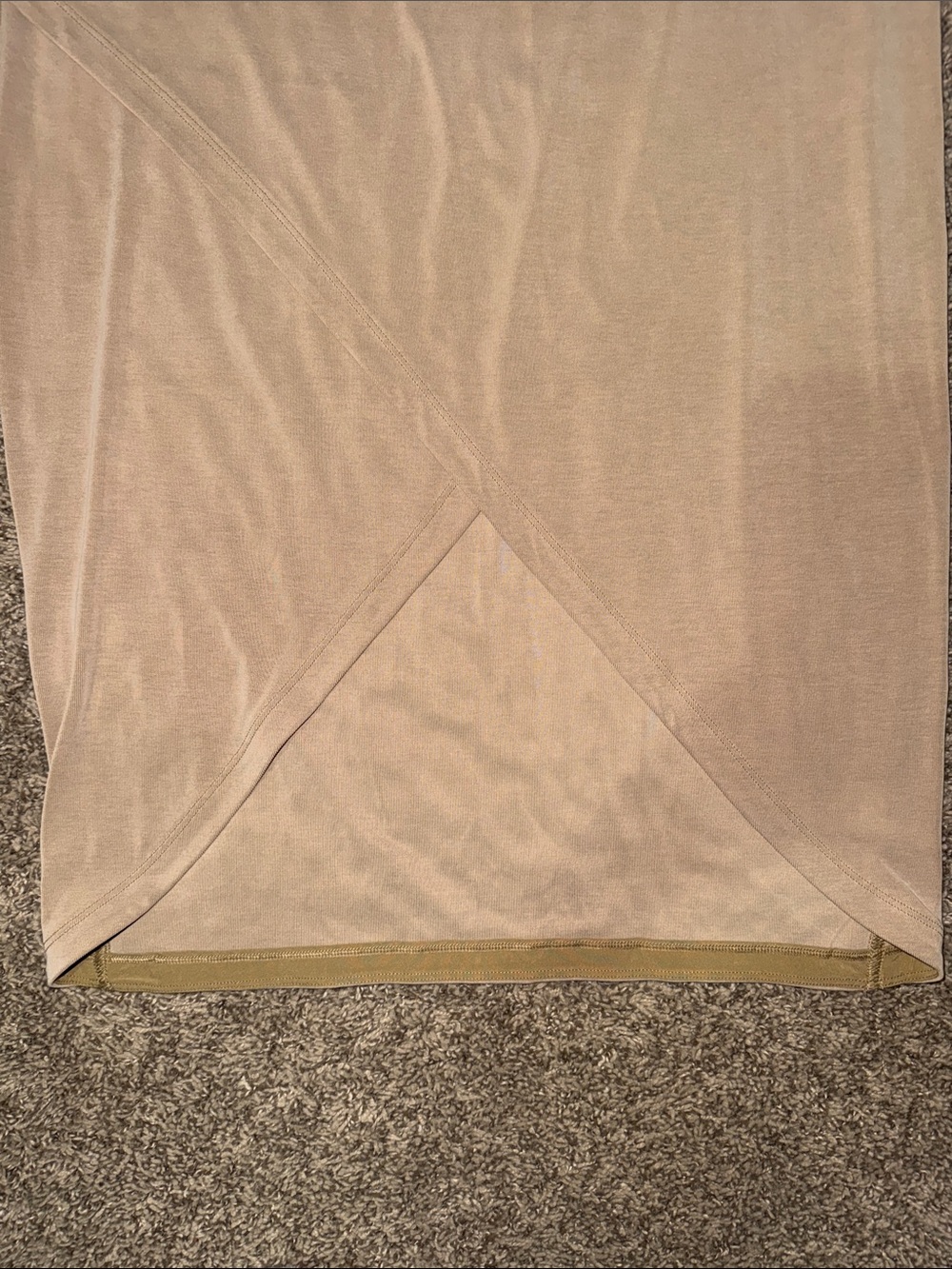 lululemon Beige Midi Pencil Skirt NWT sz Large softstreme - Picture 5 of 5